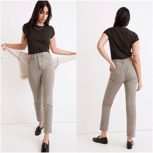 Madewell The Momjean in Yarn-Dyed Denim Faded Washed Black